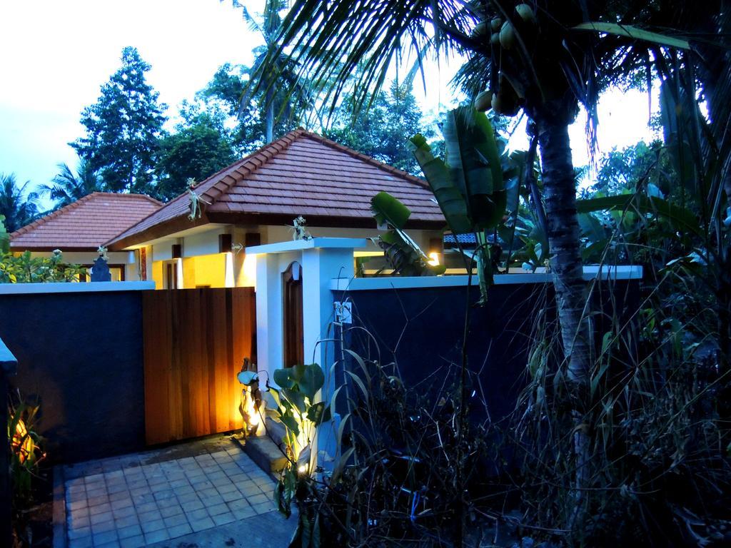 Jayastuti House Villa Ubud Rum bild